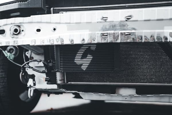 Bumper repair service